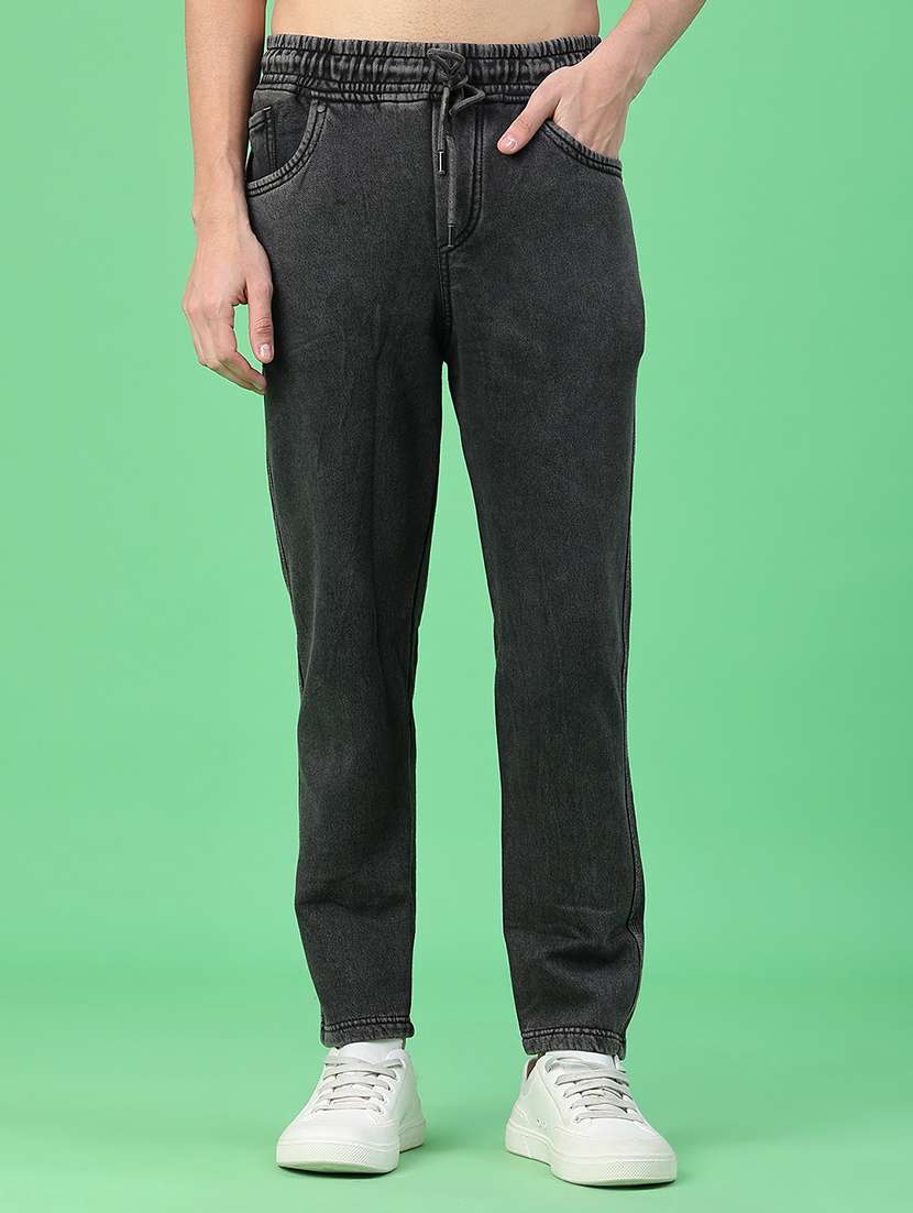 men solid mid rise regular fit pyjama