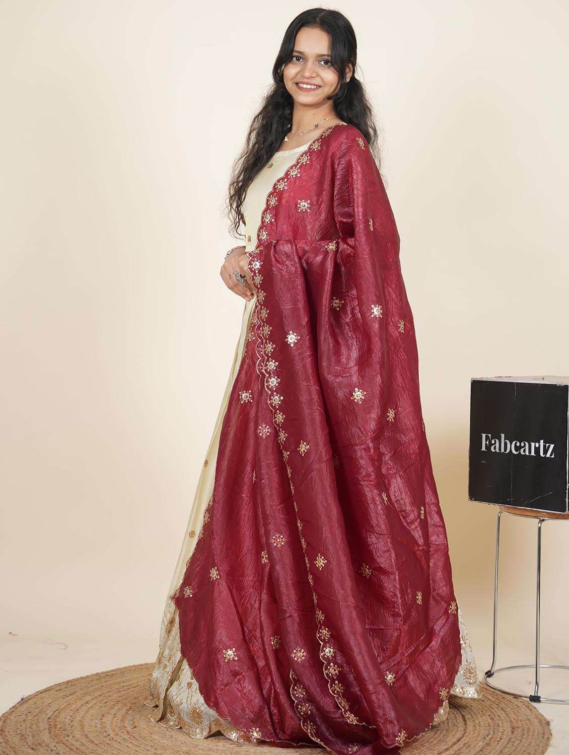 women solid with work semi-stitched flared lehenga - 22287095 -  Standard Image - 3