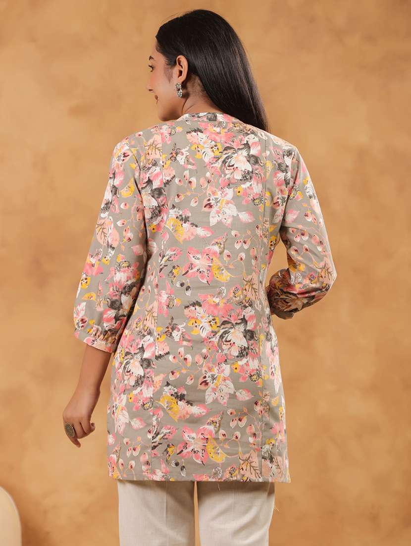 women floral three quarter sleeve straight kurti - 22287106 -  Standard Image - 3