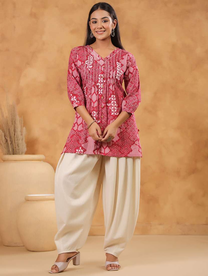 women printed three quarter sleeve a-line kurti