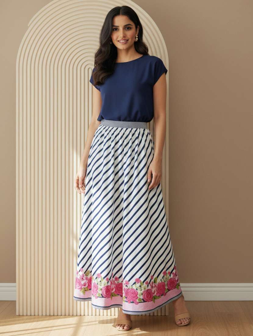 womne printed high rise flared skirt - 22287564 -  Standard Image - 3