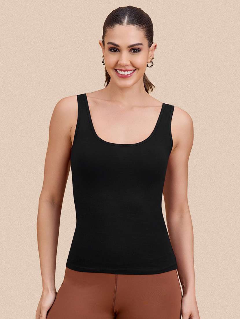 women solid sleeveless camisole