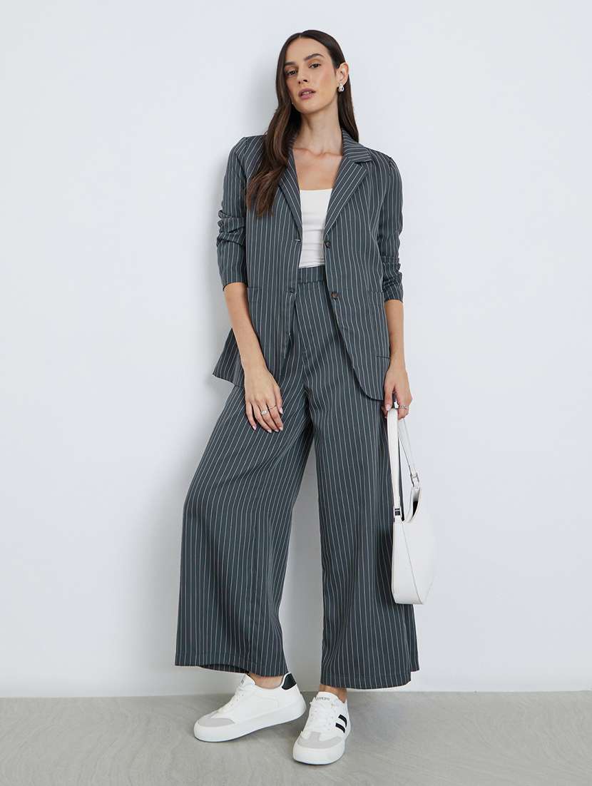 women striped long sleeve single breasted blazer - 22287860 -  Standard Image - 5