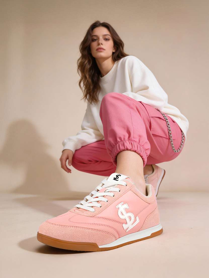 women solid lace-up sneaker
