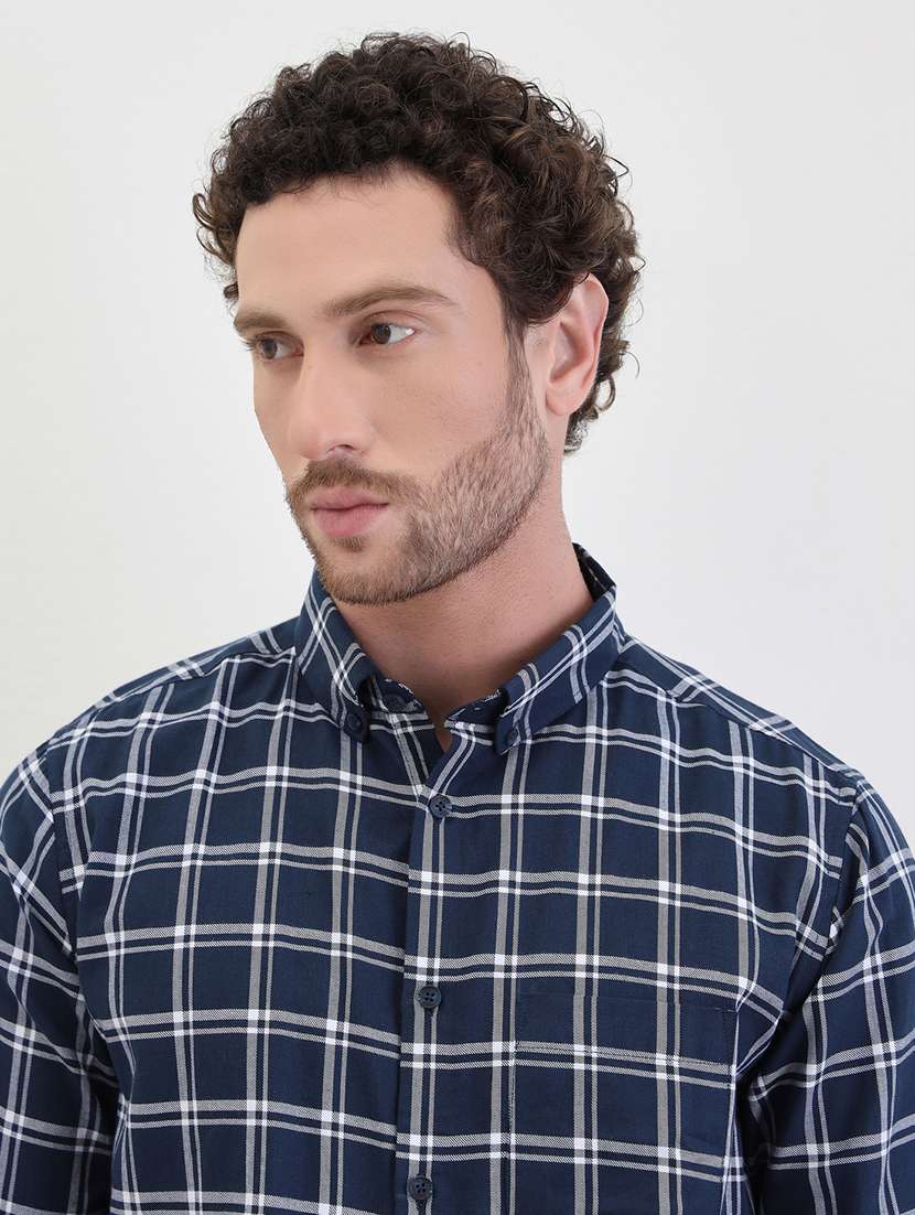 men checkered long sleeve regualr fit casual shirt - 22287944 -  Standard Image - 3