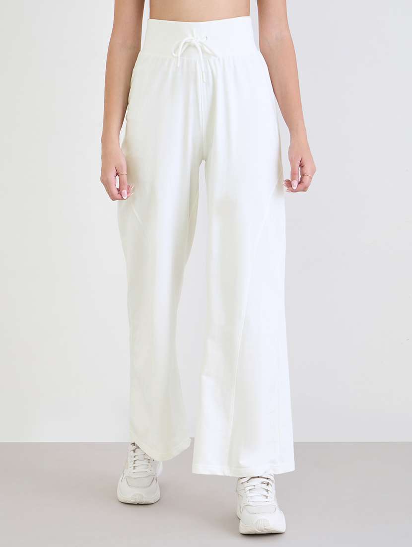 women solid high rise wide leg trouser