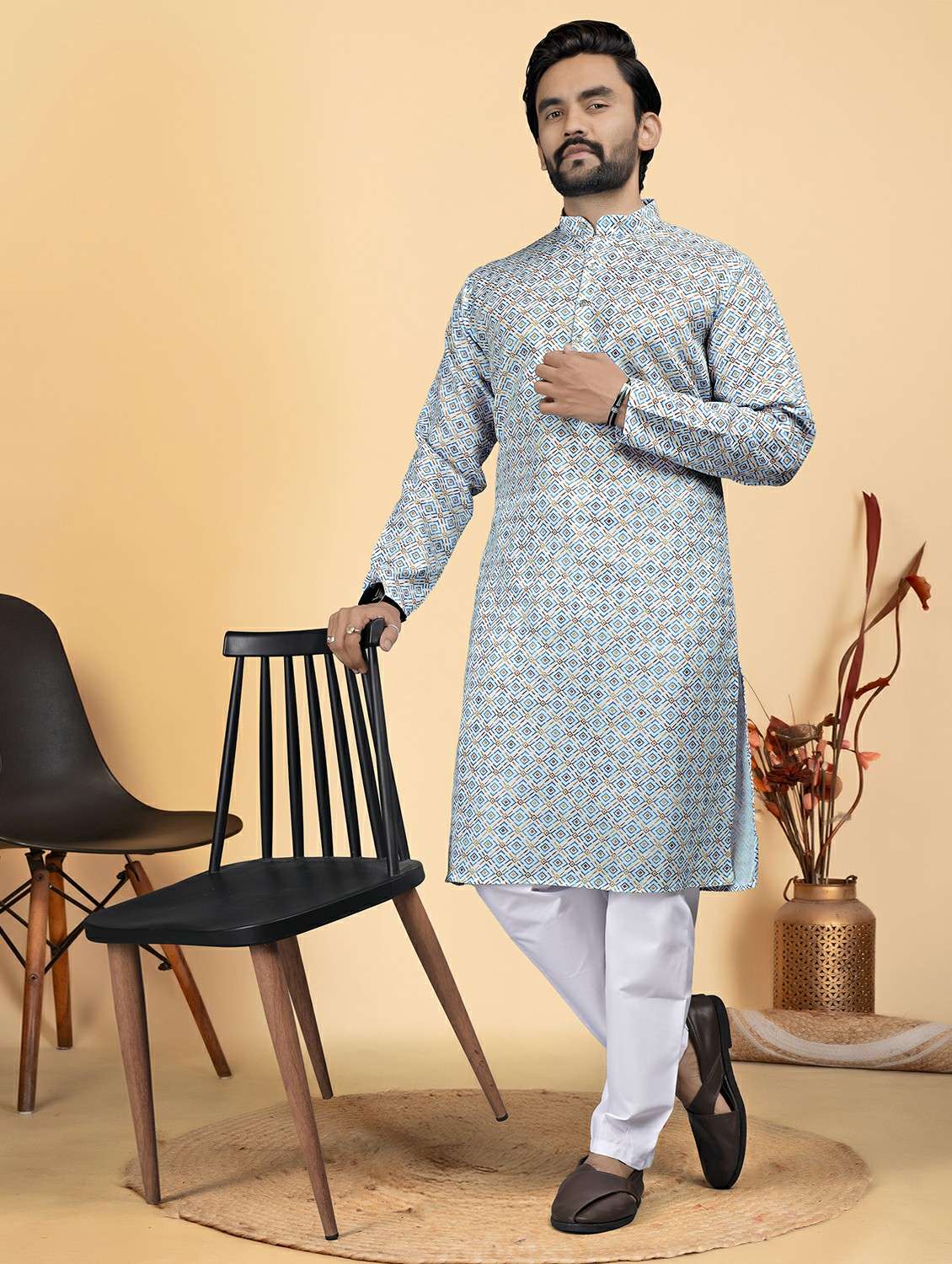 men printed mandarin neck kurta pyjama ethnic wear set