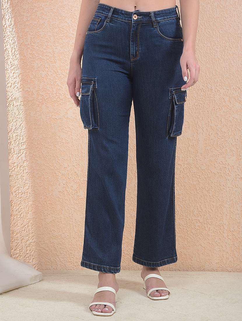 women solid mid rise denim cargo