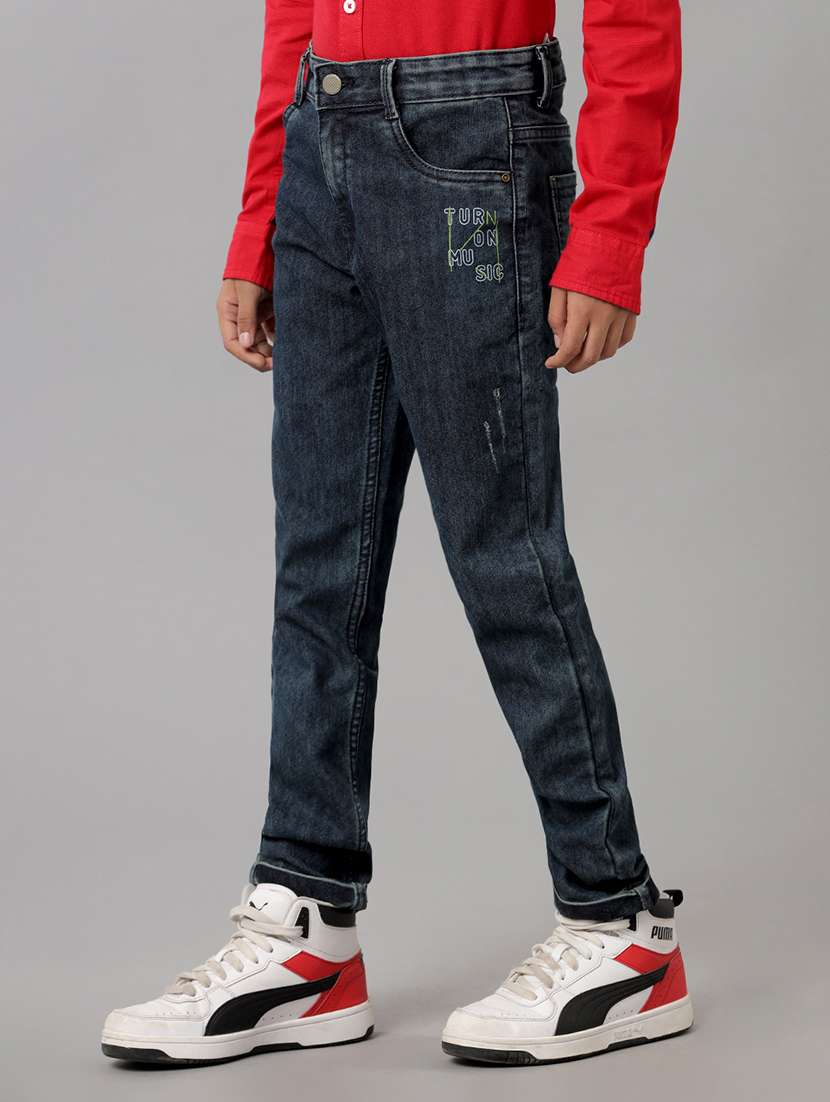 boys solid mid rise slim fit jeans