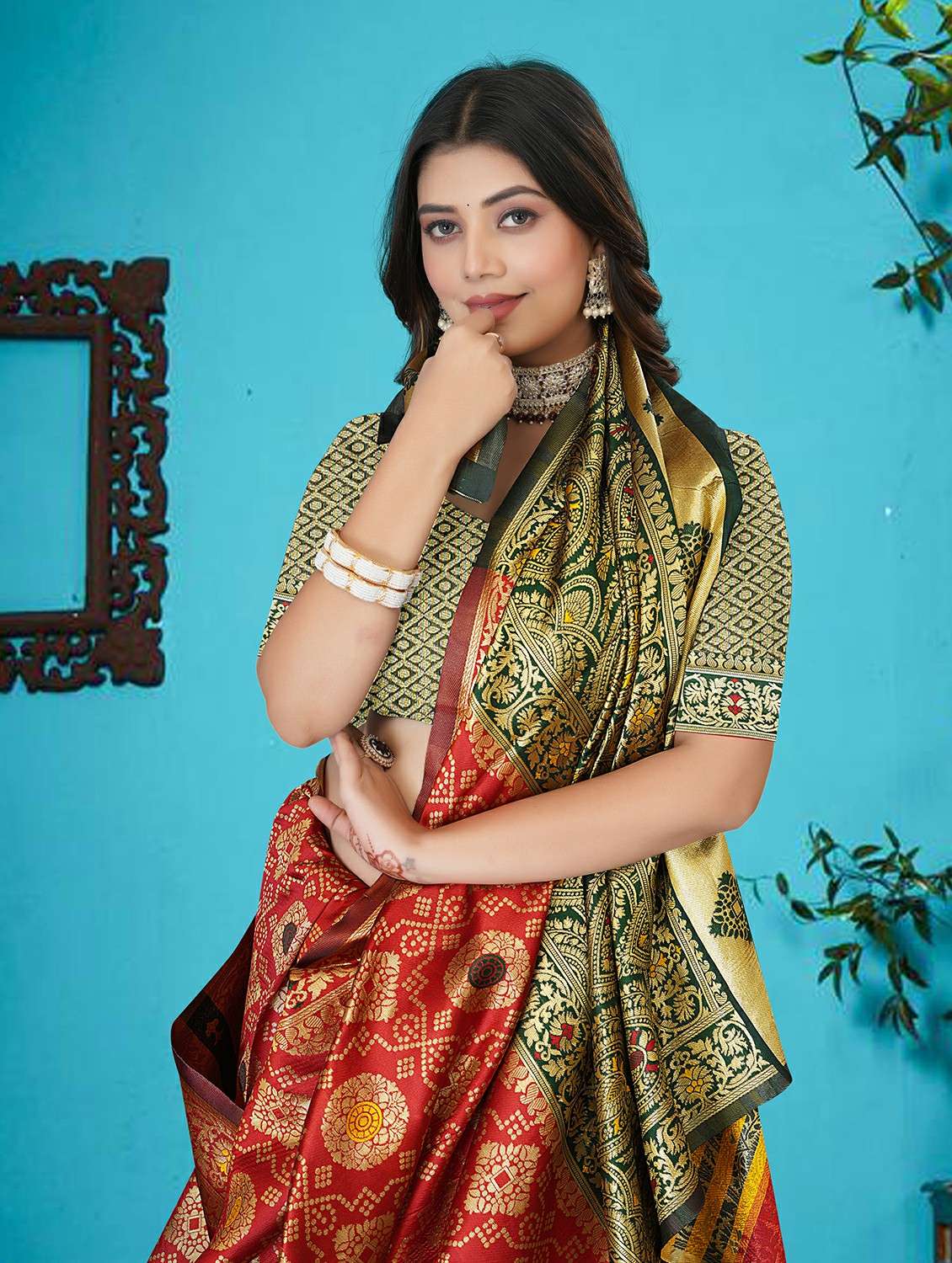 women self design banarasi saree with blouse - 22289192 -  Standard Image - 3
