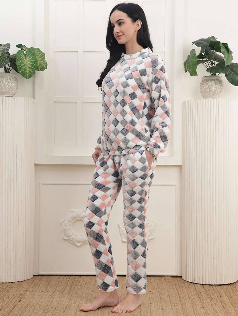 women self designed nightwear pyjama set