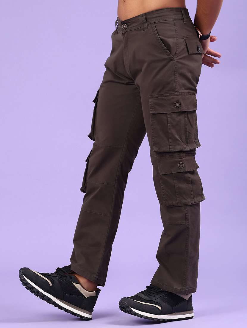 men solid mid rise regular fit cargo 