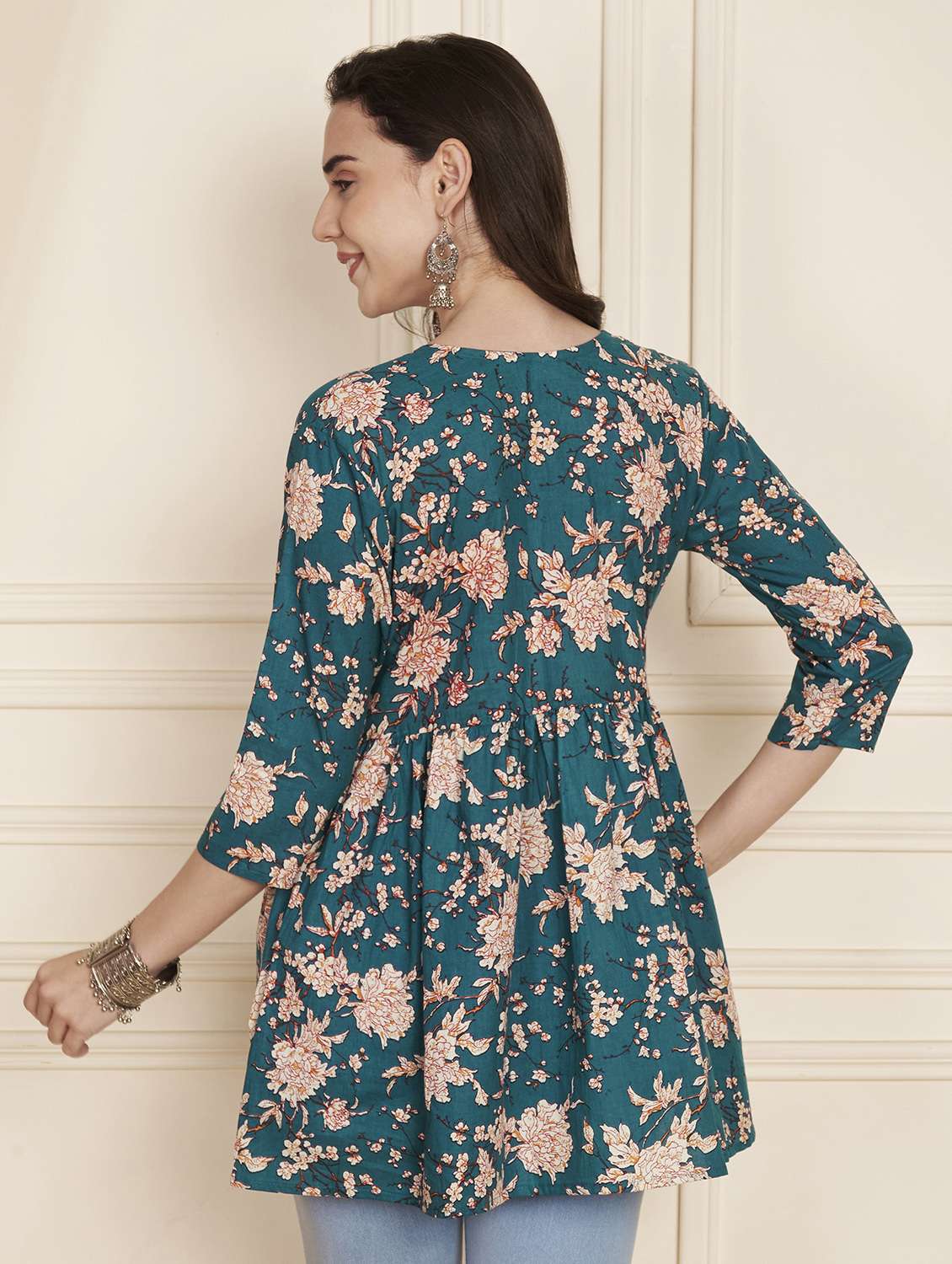 women floral three quarter sleeve angrakha kurti - 22290396 -  Standard Image - 3