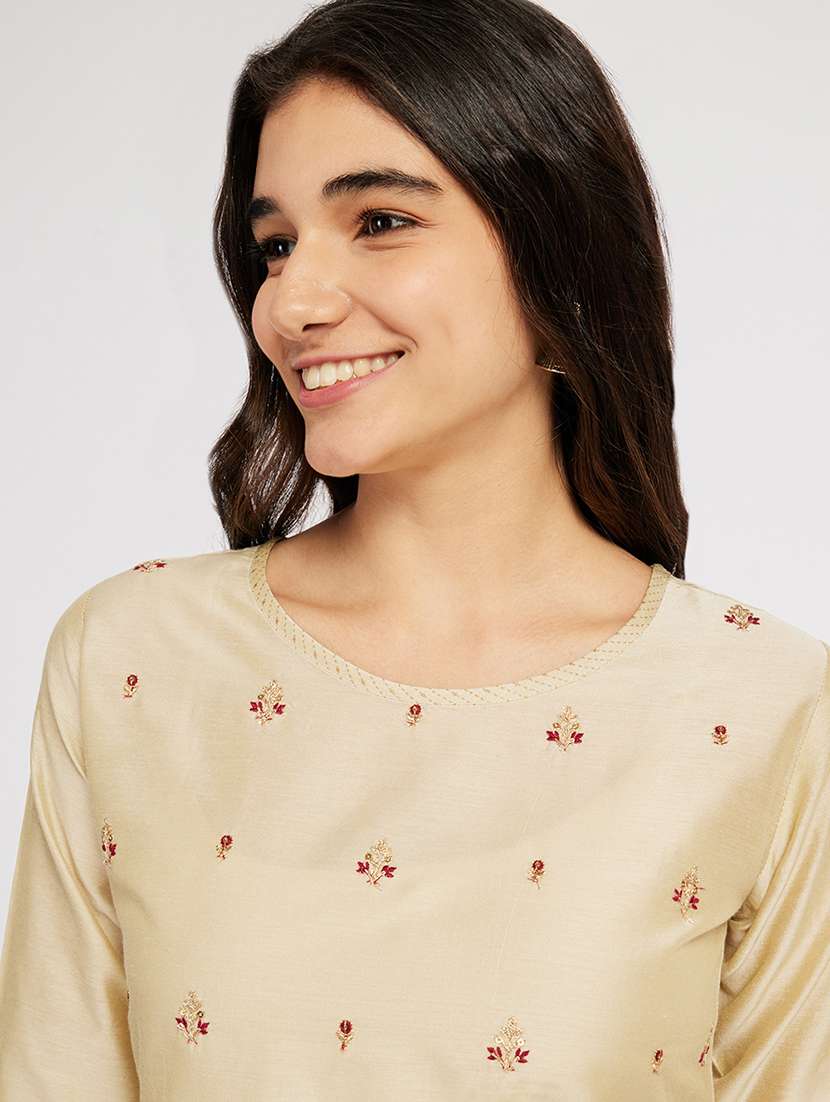 women solid with work three quarter sleeve straight kurta - 22290492 -  Standard Image - 5