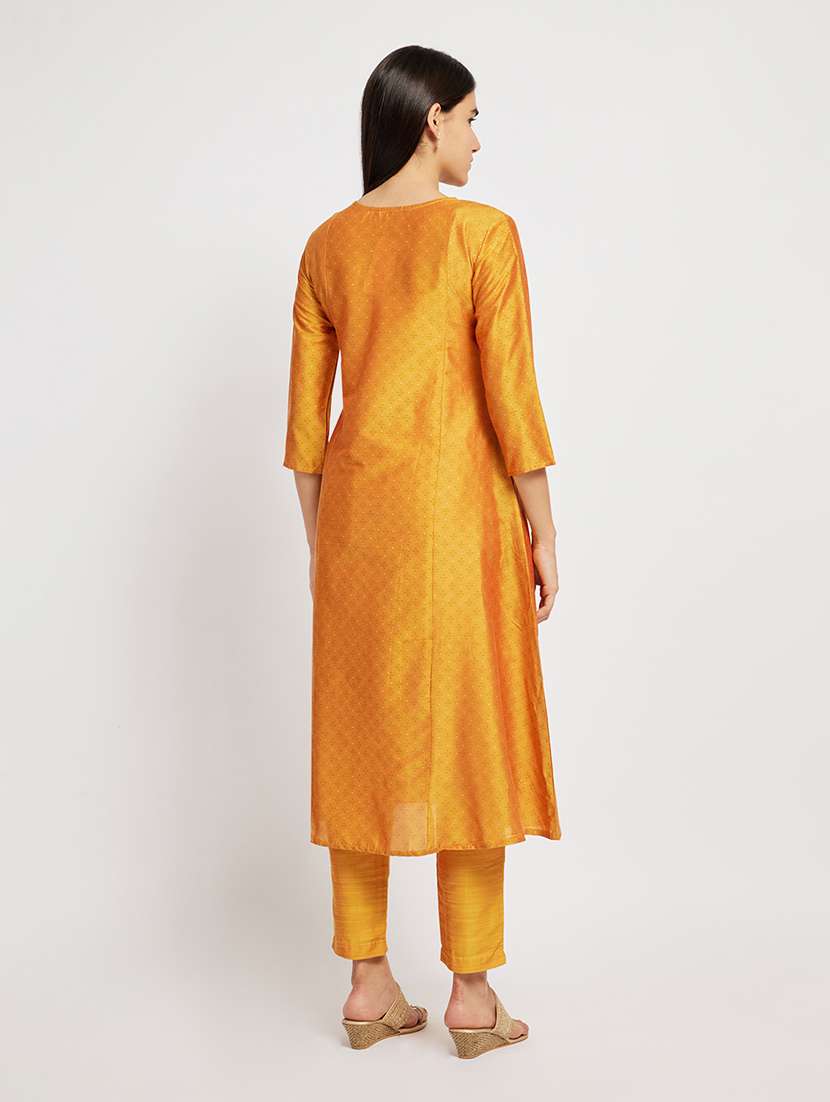 women printed three quarter sleeve a-line kurta - 22290494 -  Standard Image - 3