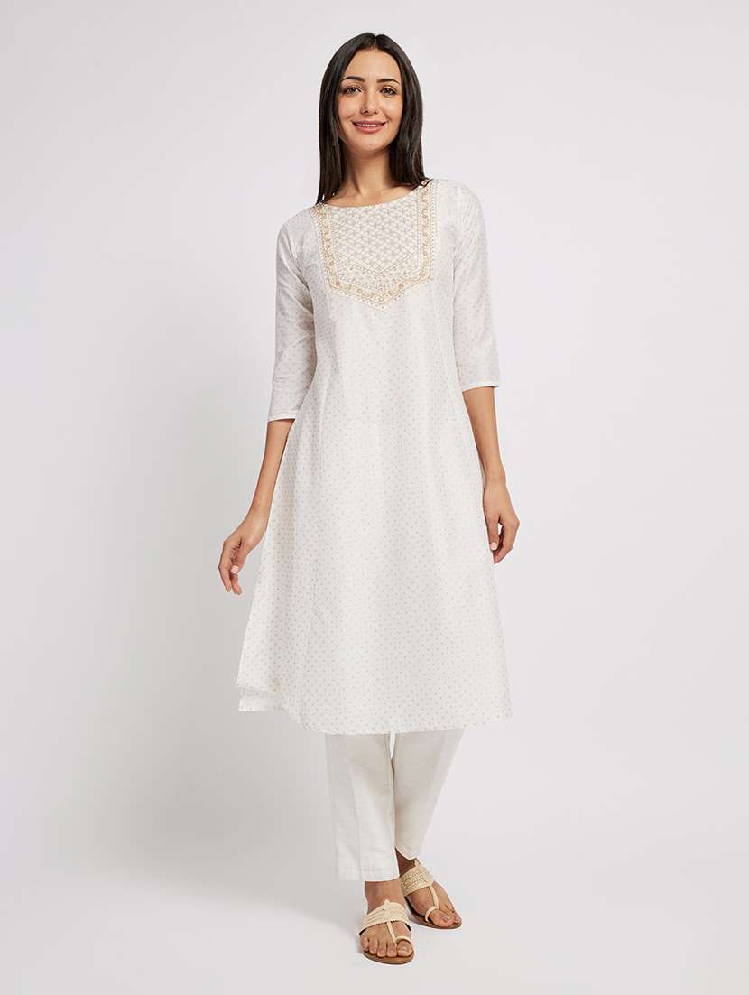 women printed three quarter sleeve a-line kurta
