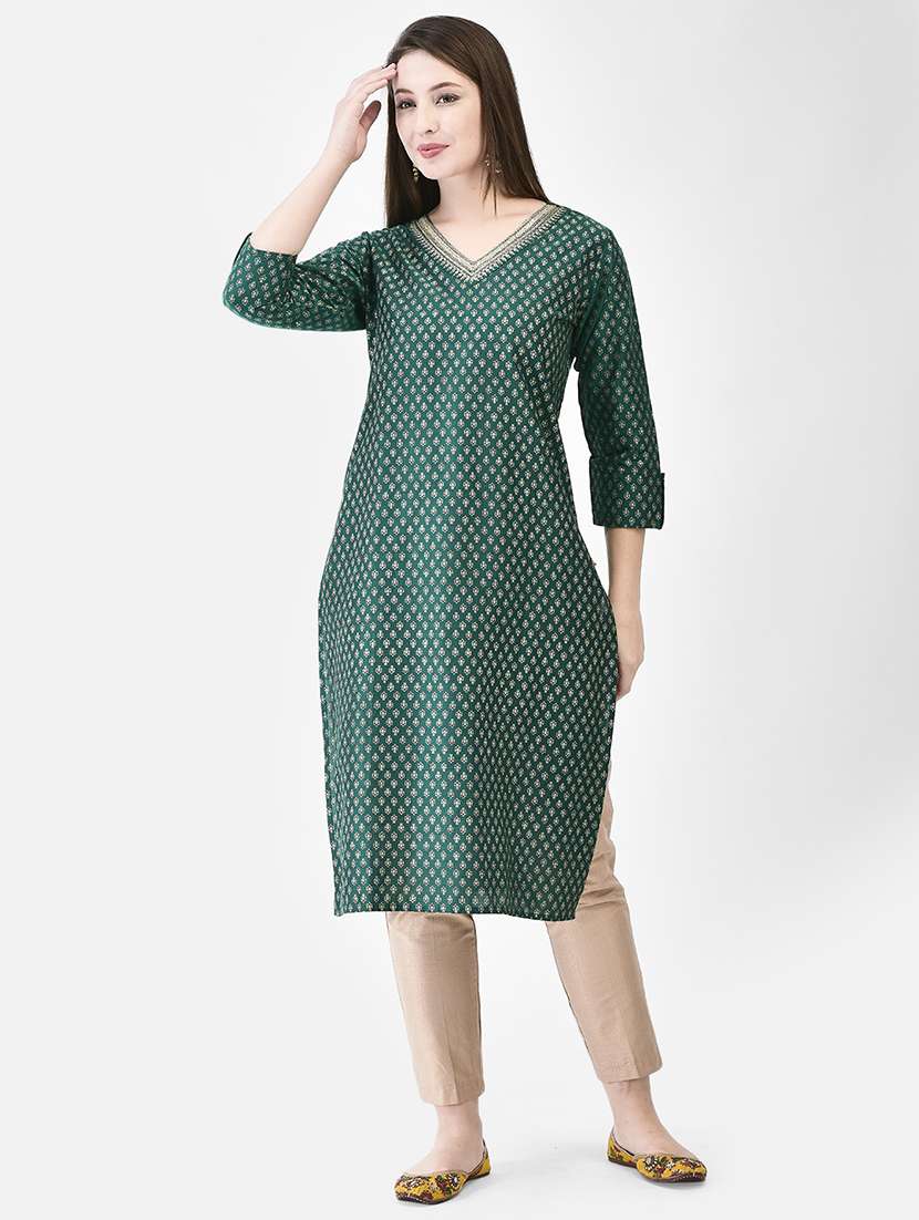 women printed three quarter sleeve straight kurta