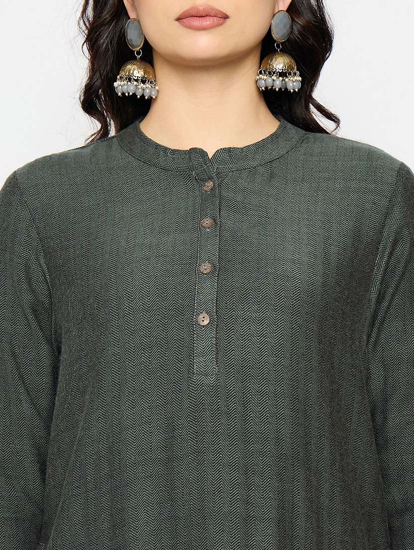 women self design long sleeve winter wear kurta  - 22291163 -  Standard Image - 3