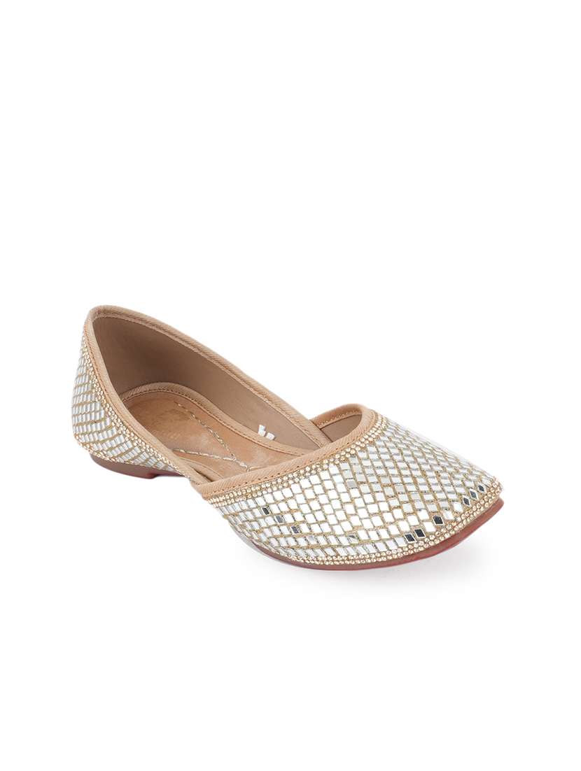 women embellished slip on jutis - 22292186 -  Standard Image - 3