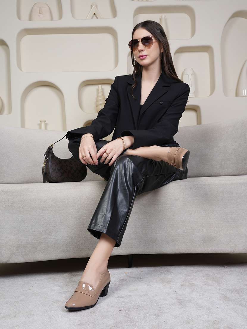 women solid slip on pump - 22292206 -  Standard Image - 5