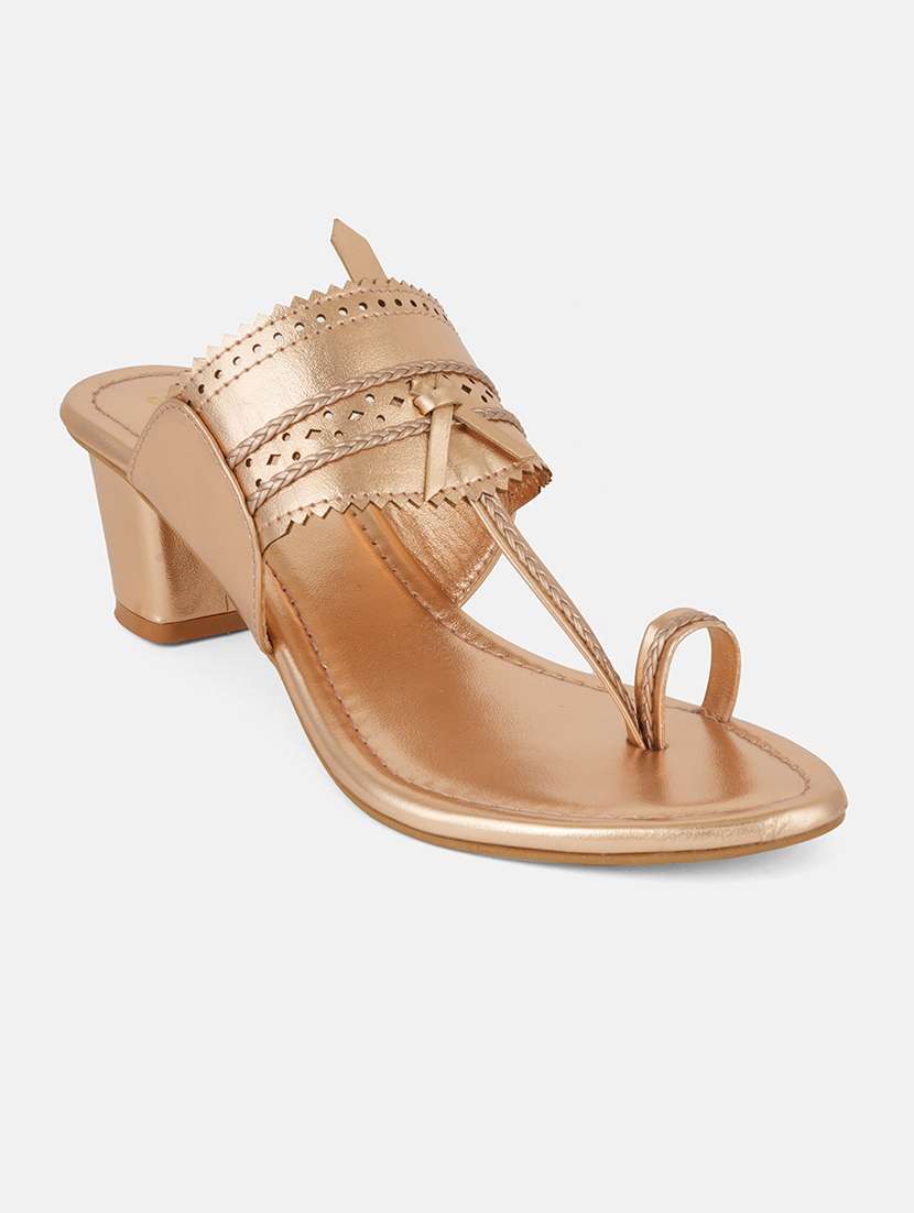 women solid one toe block heel sandals - 22292218 -  Standard Image - 3