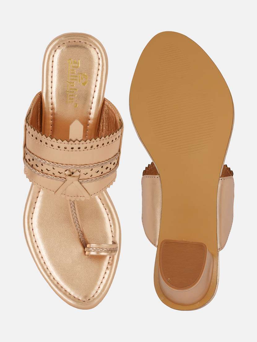 women solid one toe block heel sandals - 22292218 -  Standard Image - 5