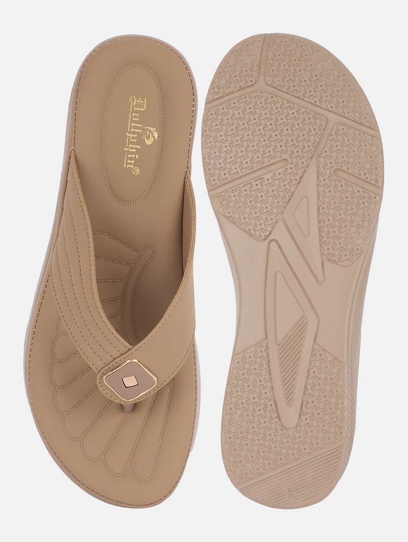 women solid platform wedge - 22292222 -  Standard Image - 5