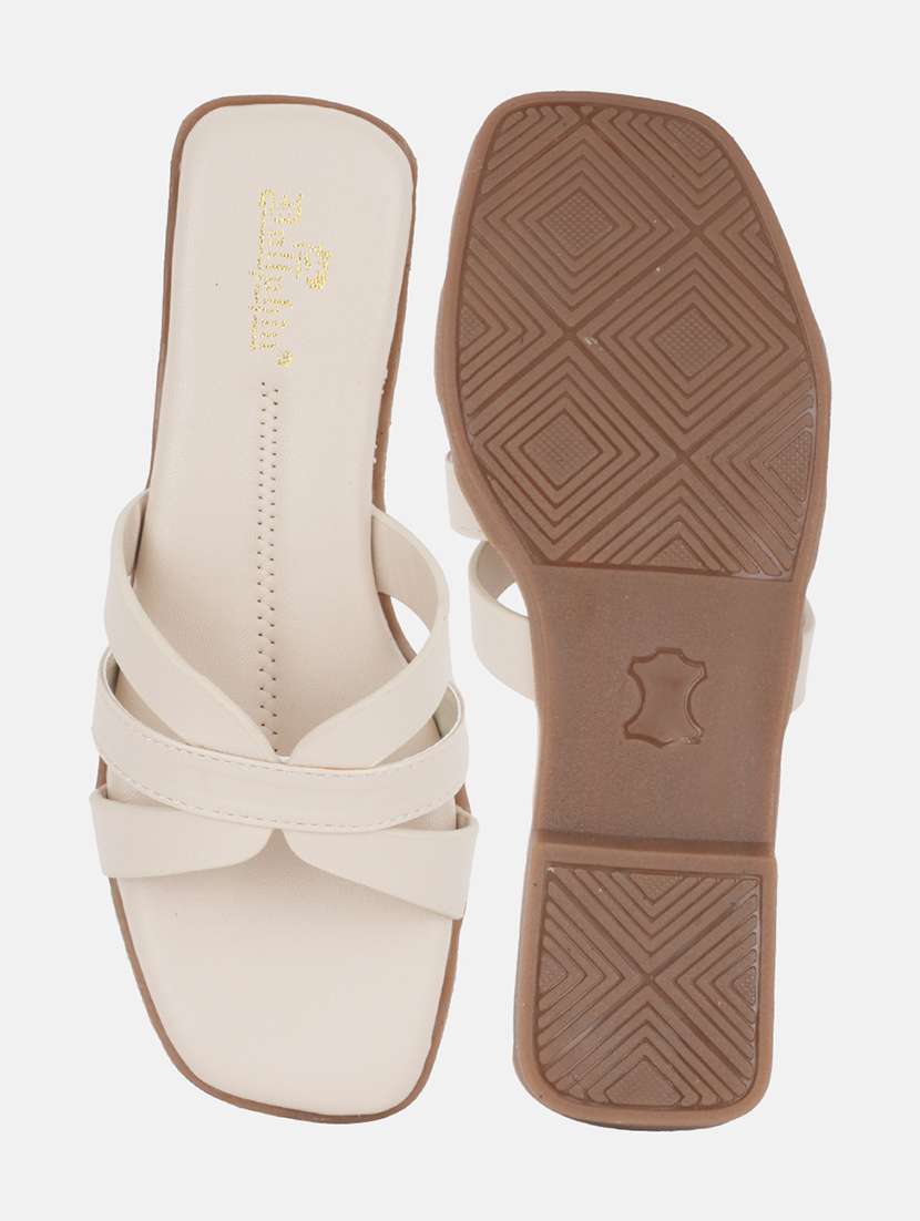 women solid slip on flat sandal - 22292235 -  Standard Image - 5