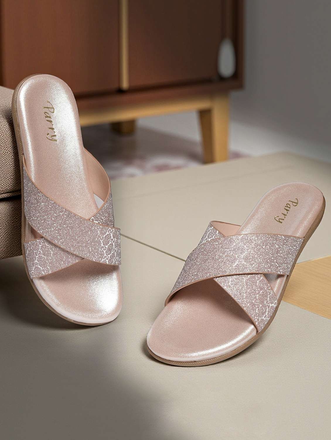 women solid slip on flat sandals