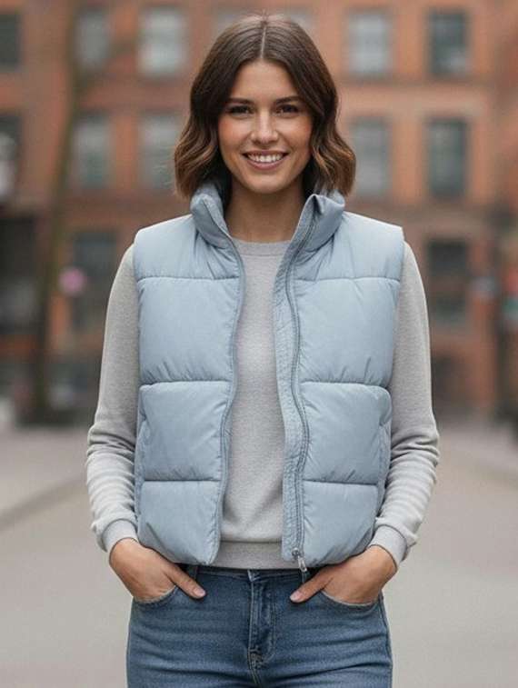 women solid stand collar sleeveless quilted jacket