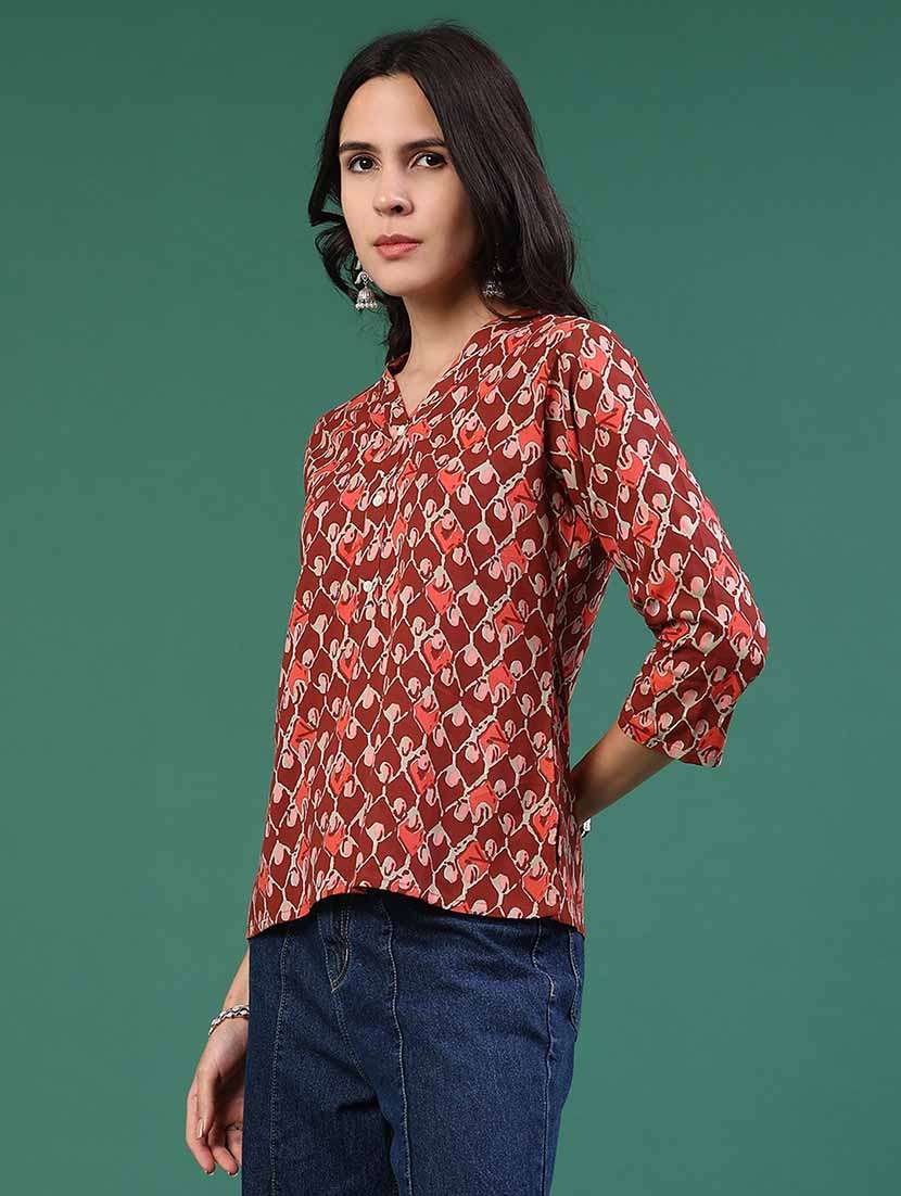 women red rayon straight kurti - 22293227 -  Standard Image - 3