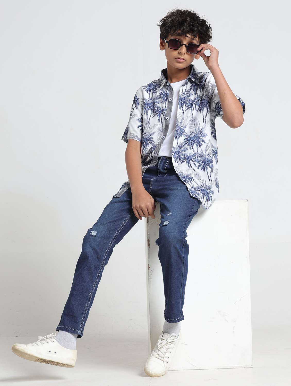 boys printed short sleeve casual shirt - 22293458 -  Standard Image - 3
