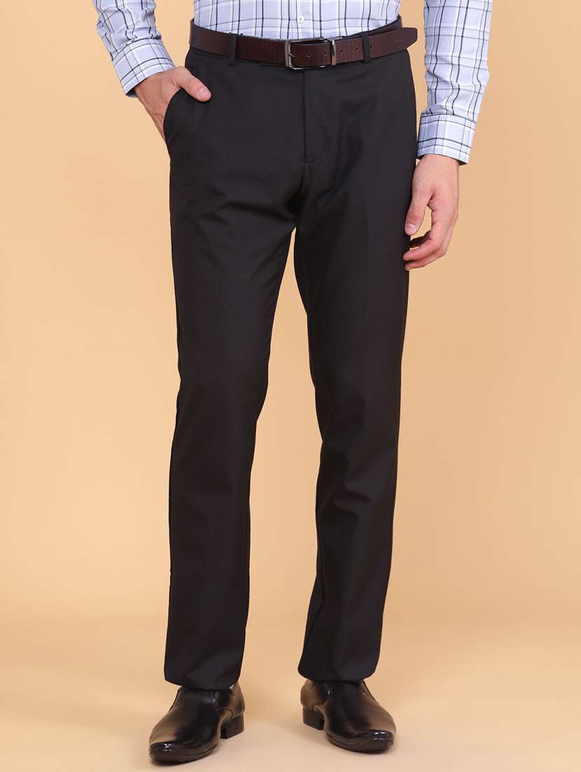 men solid mid rise regular fit trouser