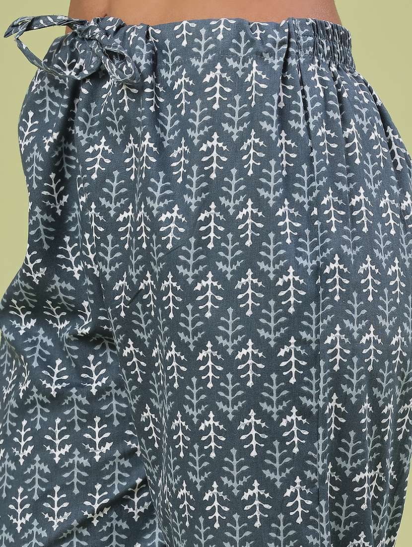 women printed three quarter sleeve kurta pant with dupatta set - 22294169 -  Standard Image - 5