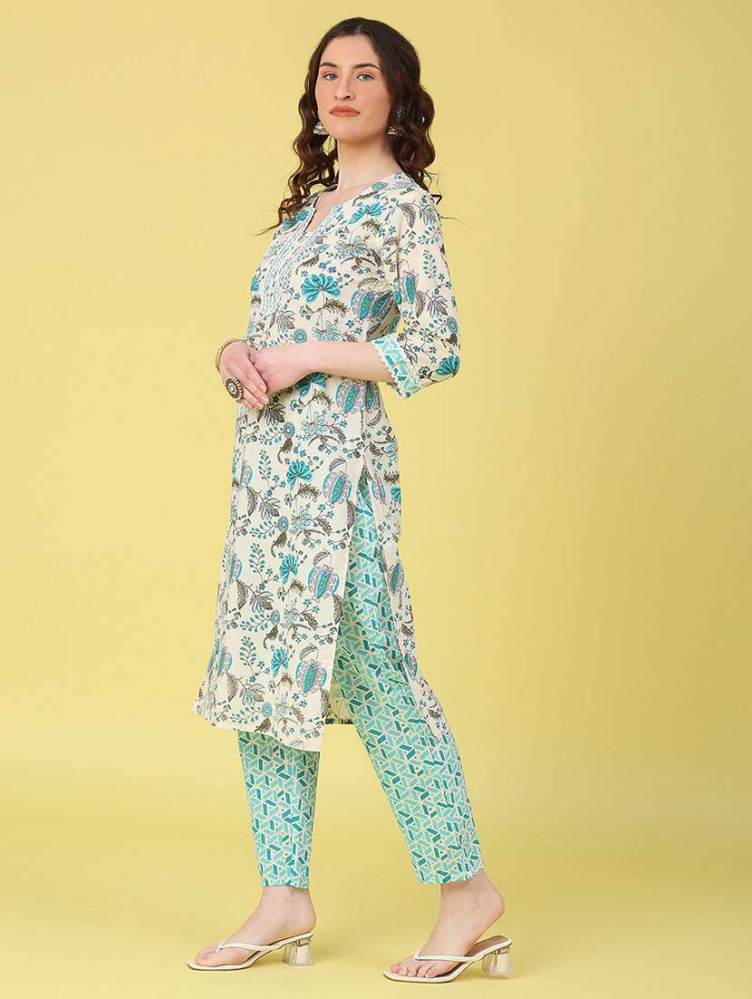 women printed three quarter sleeve kurta pant with dupatta set - 22294186 -  Standard Image - 3