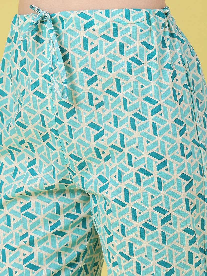 women printed three quarter sleeve kurta pant with dupatta set - 22294186 -  Standard Image - 5