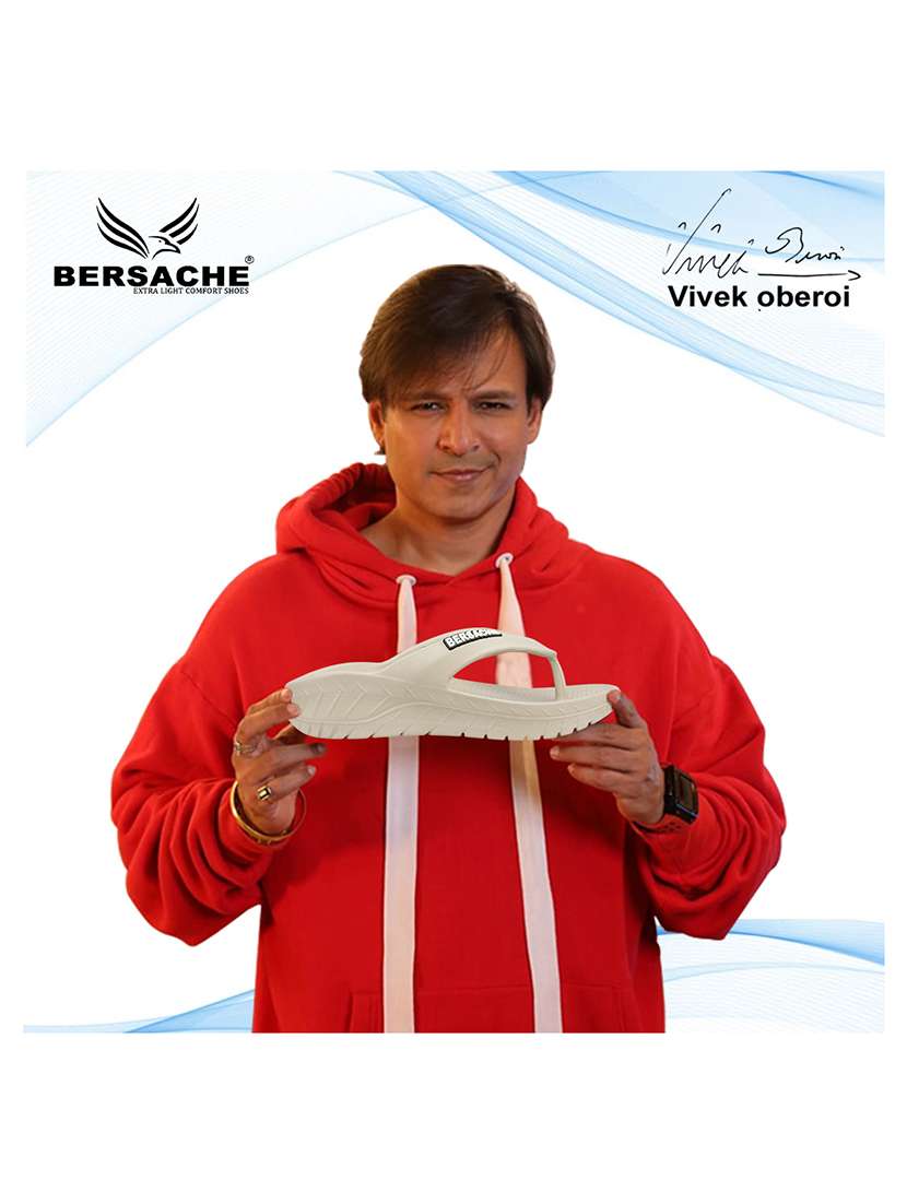 men solid toe seperator slipper - 22294280 -  Standard Image - 5