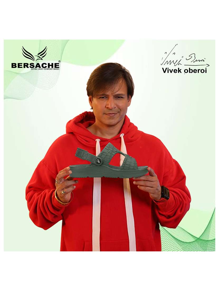 men textured slip on slider - 22294288 -  Standard Image - 5