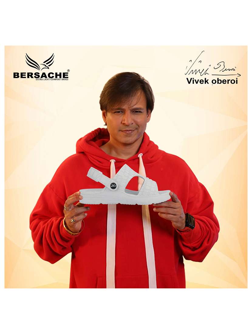 men textured slip on slider - 22294303 -  Standard Image - 5