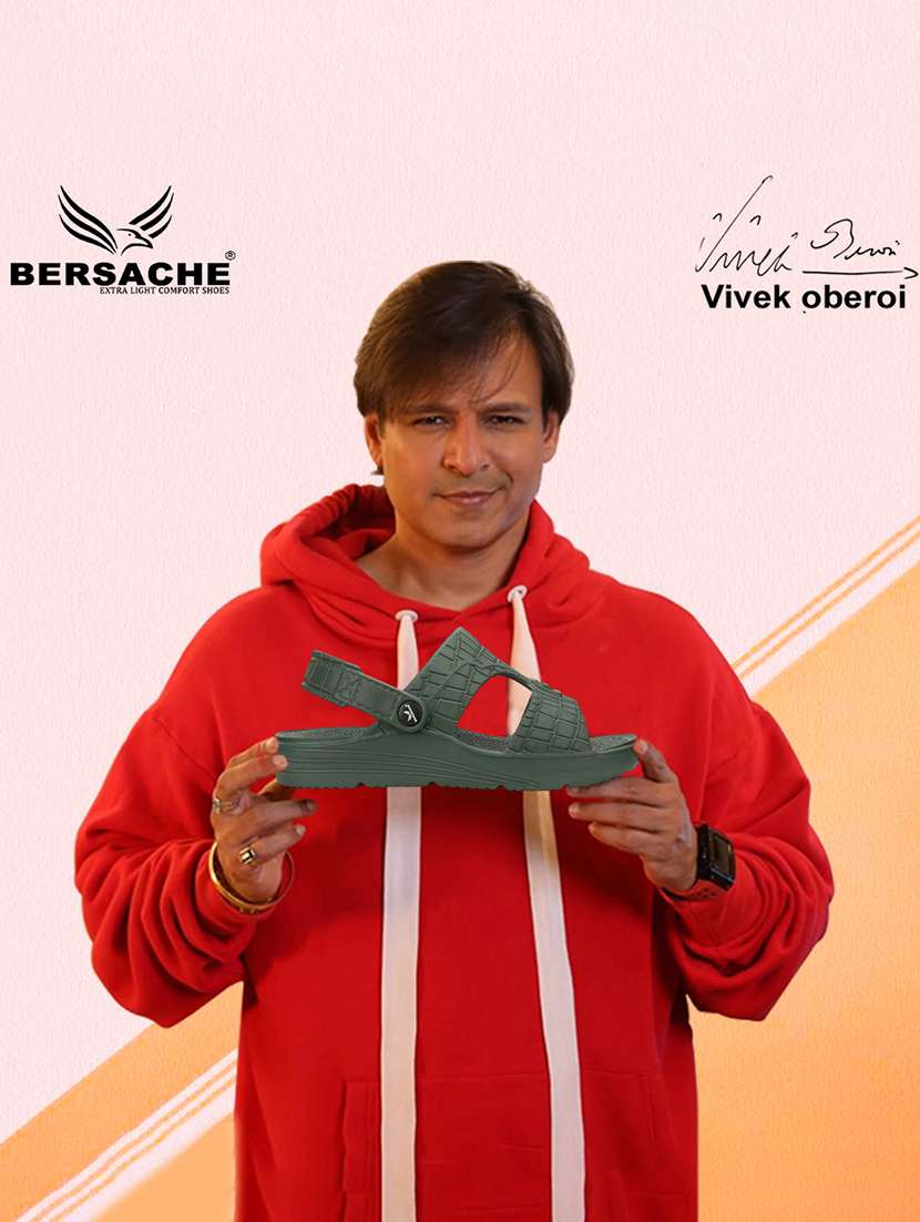 men textured slip on slider - 22294308 -  Standard Image - 5