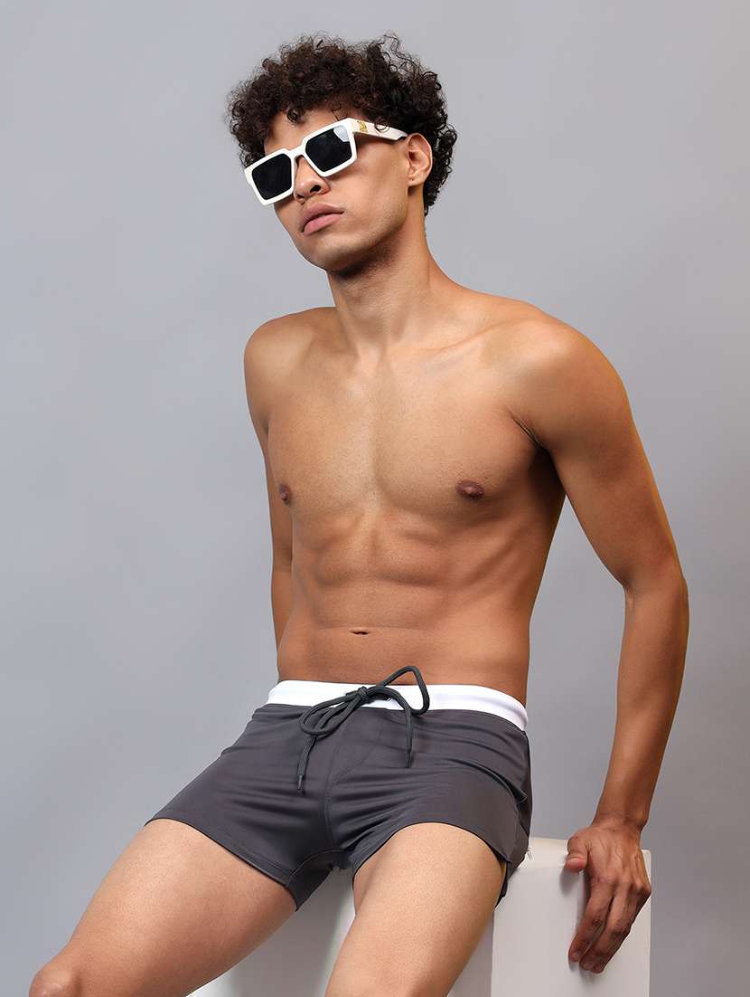 men solid swimwear trunks - 22294324 -  Standard Image - 3