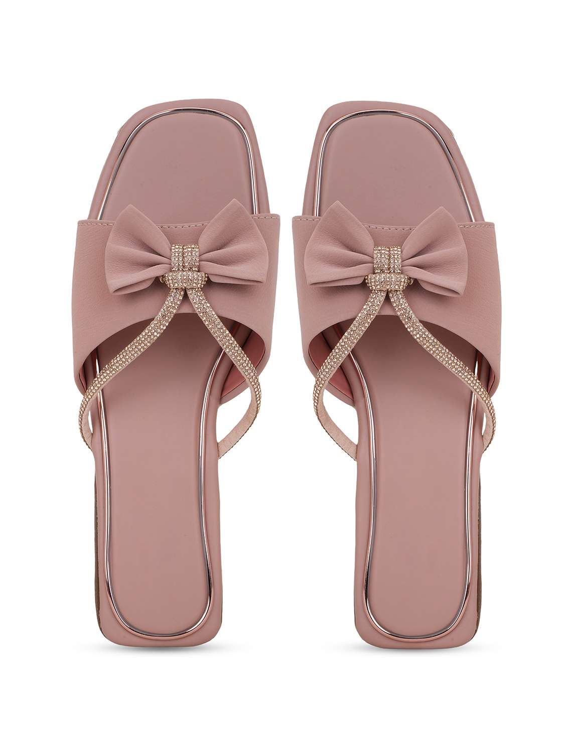 women slip on flat sandal - 22294733 -  Standard Image - 3