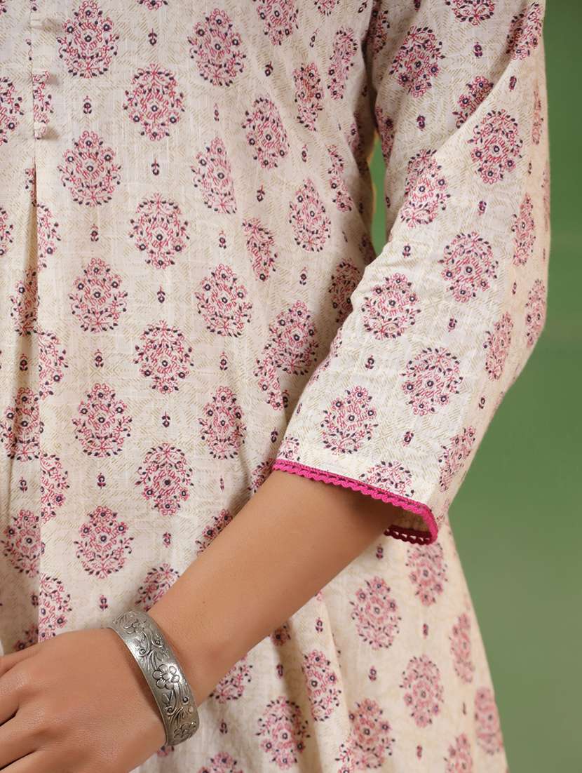 women printed three quarter sleeve kurta pant set - 22294988 -  Standard Image - 5