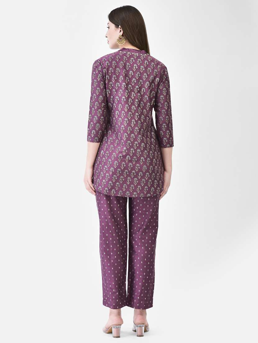 women printed three quarter sleeve ethnic co-ord set - 22294998 -  Standard Image - 3