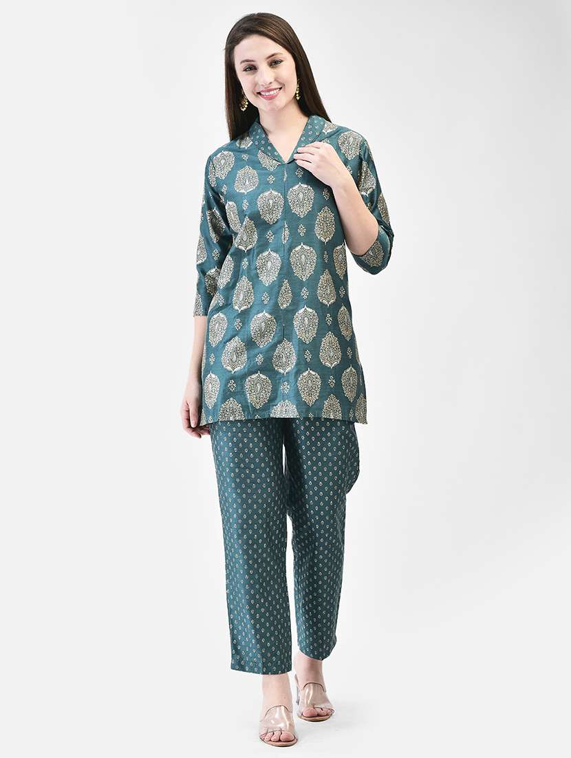 women printed three quarter sleeve ethnic co-ord set