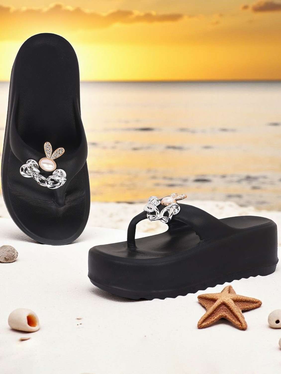 women solid slip on flip flop