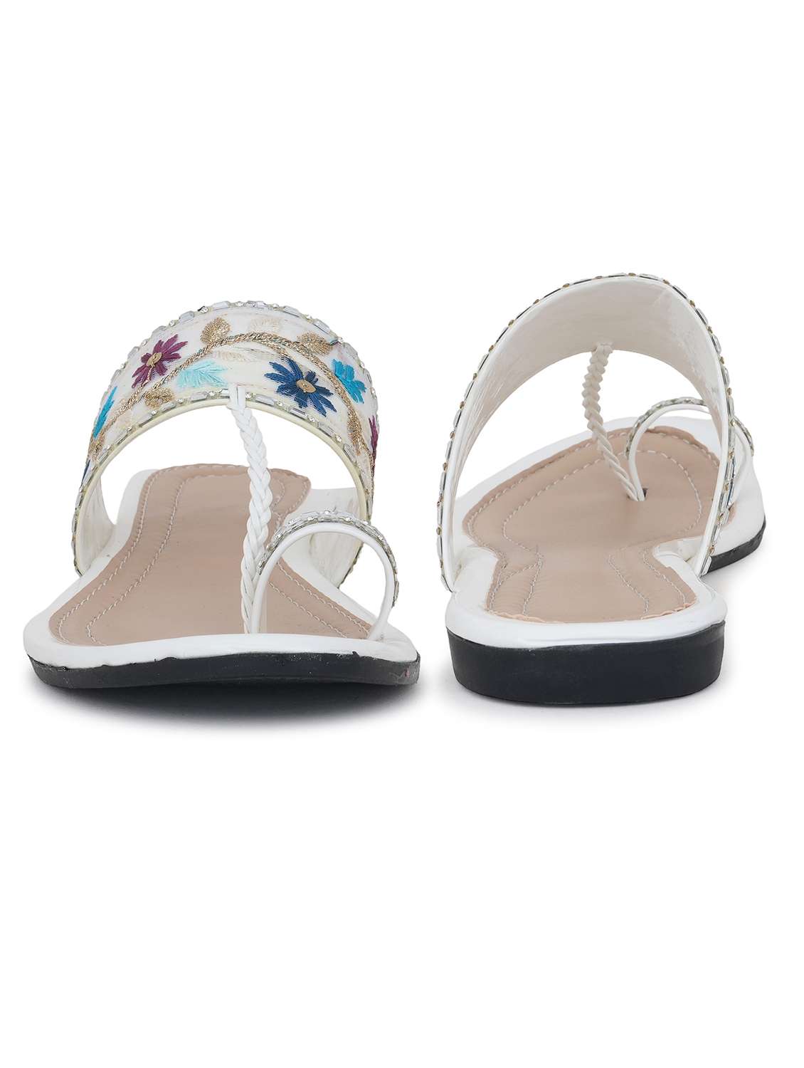 women embroidered one toe flat sandal - 22295056 -  Standard Image - 3