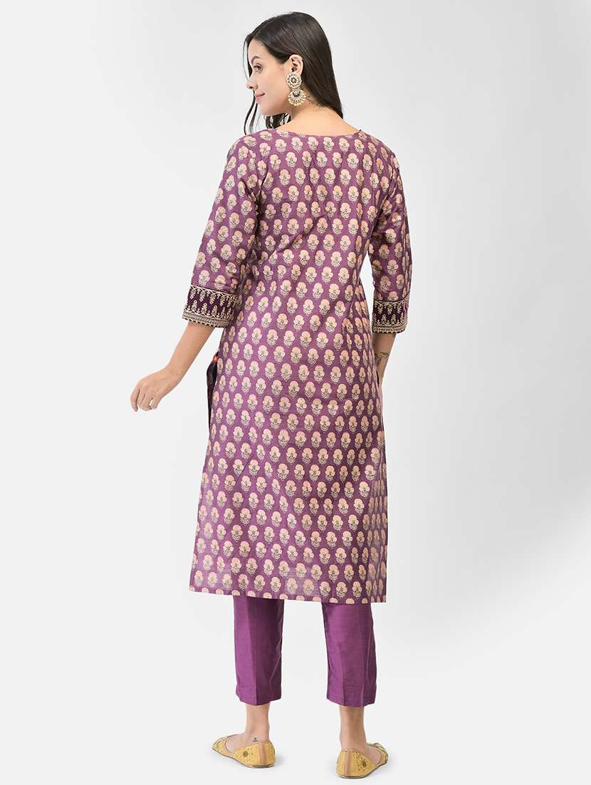 women floral printed three quarter sleeve straight kurta - 22295082 -  Standard Image - 3