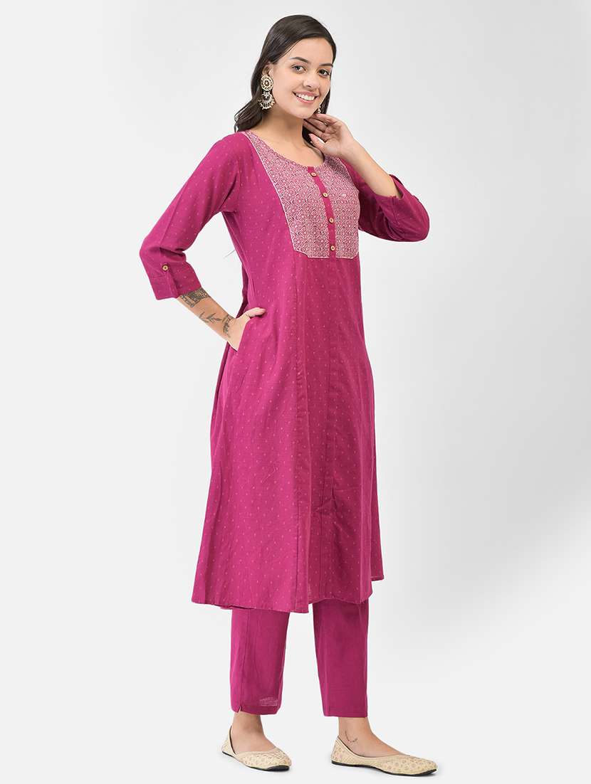 women self design three quarter sleeve a-line kurta - 22295104 -  Standard Image - 3
