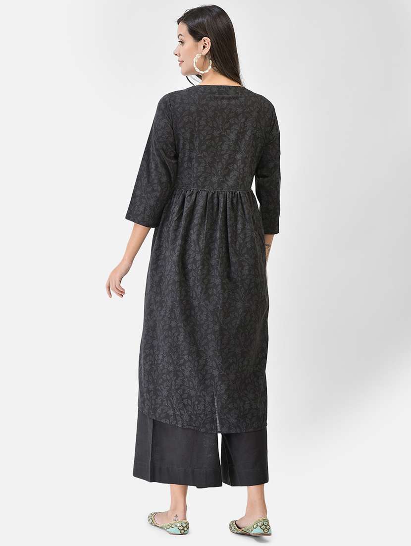 women printed three quarter sleeve a-line kurta - 22295121 -  Standard Image - 3